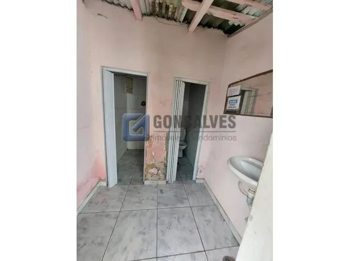 Prédio Comercial de 400 m² à Venda em Santo André (Utinga)  R$ 1.559.000,00 - Foto 4