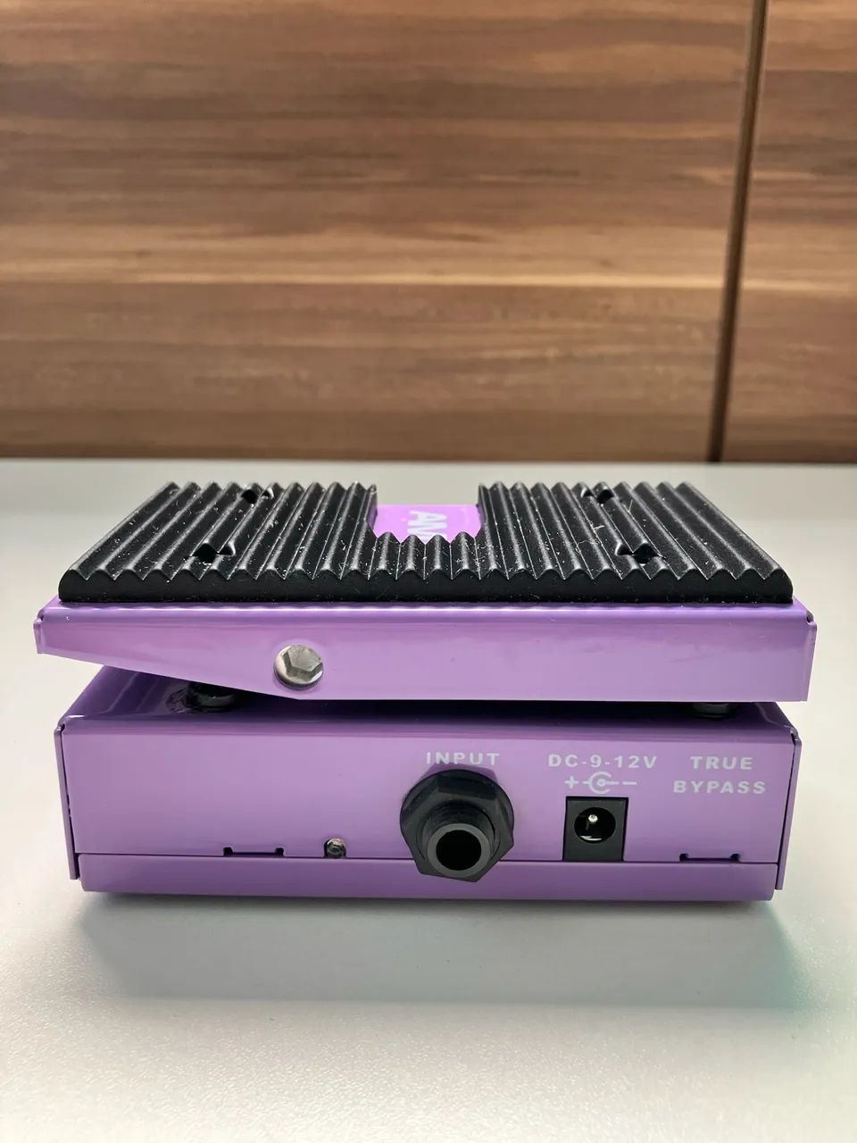 Pedal AMT Wah-wah WH-1 Japanese Girl - Instrumentos musicais