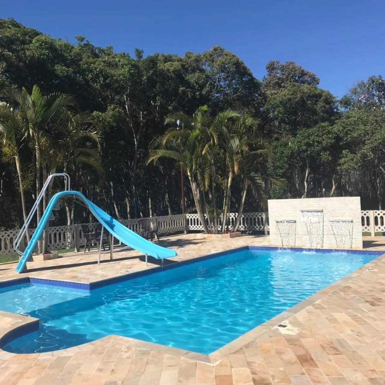 Construção de piscinas e reformas, venha fazer seu orçamento conosco.