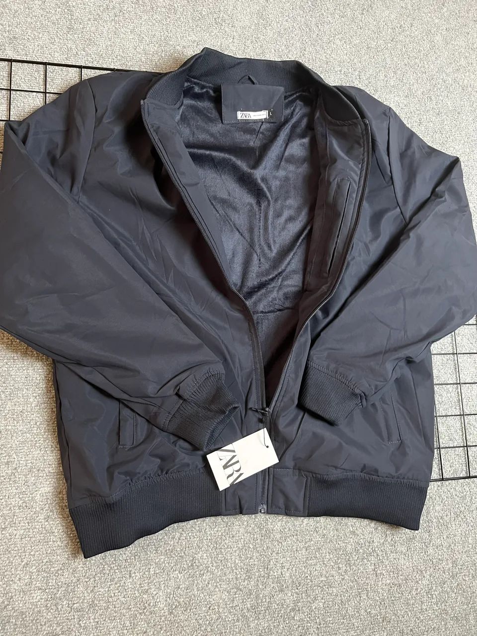 Jaqueta Bomber da Zara Azul Marinho  - Foto 3