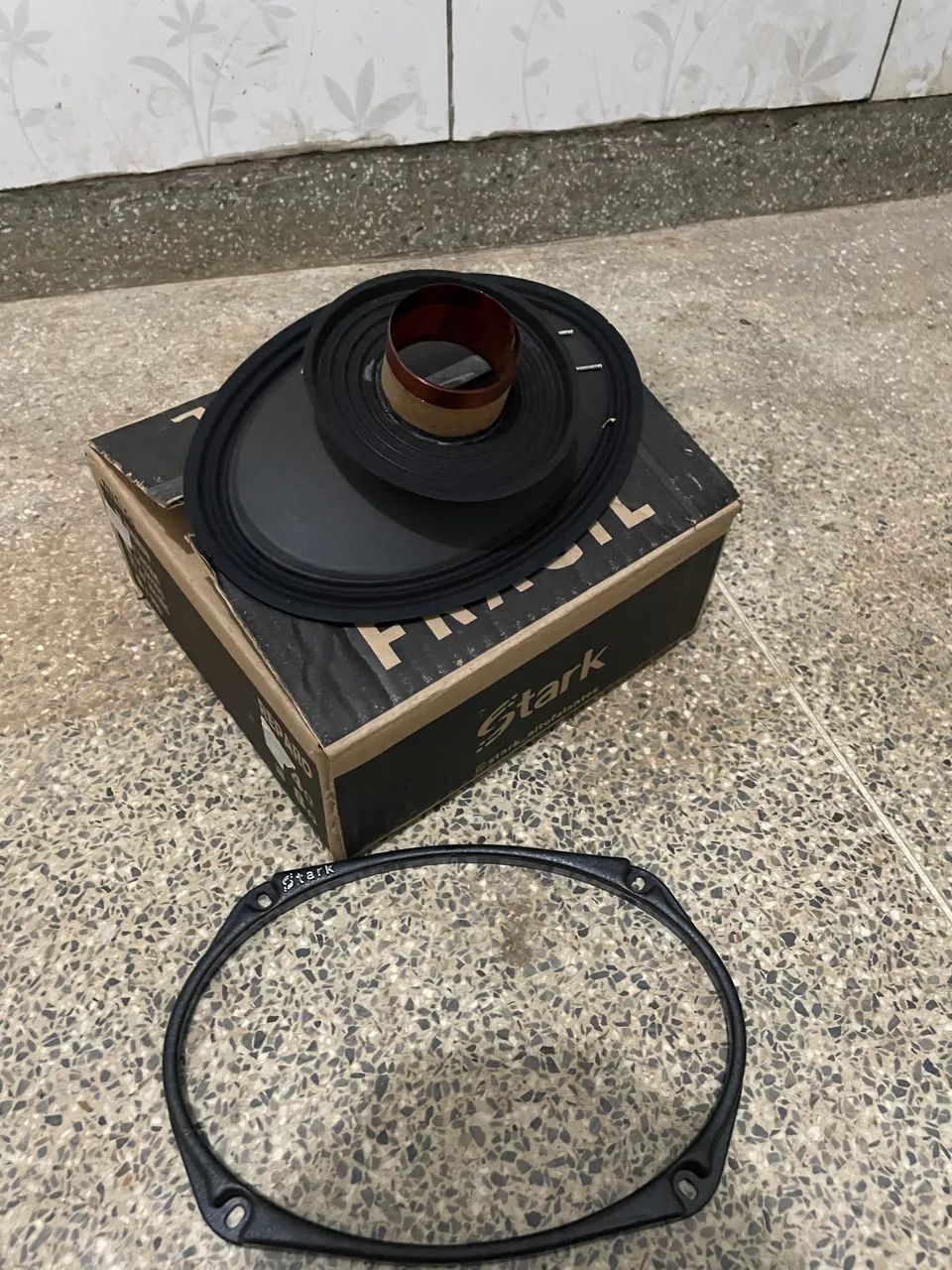 Reparo 6x9 Stark 300 rms 8 ohms - Aparelhos de Som - Setor Leste