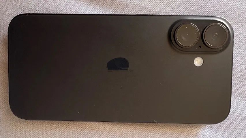 iPhone 16 - 128GB Preto com Garantia  - Foto 4