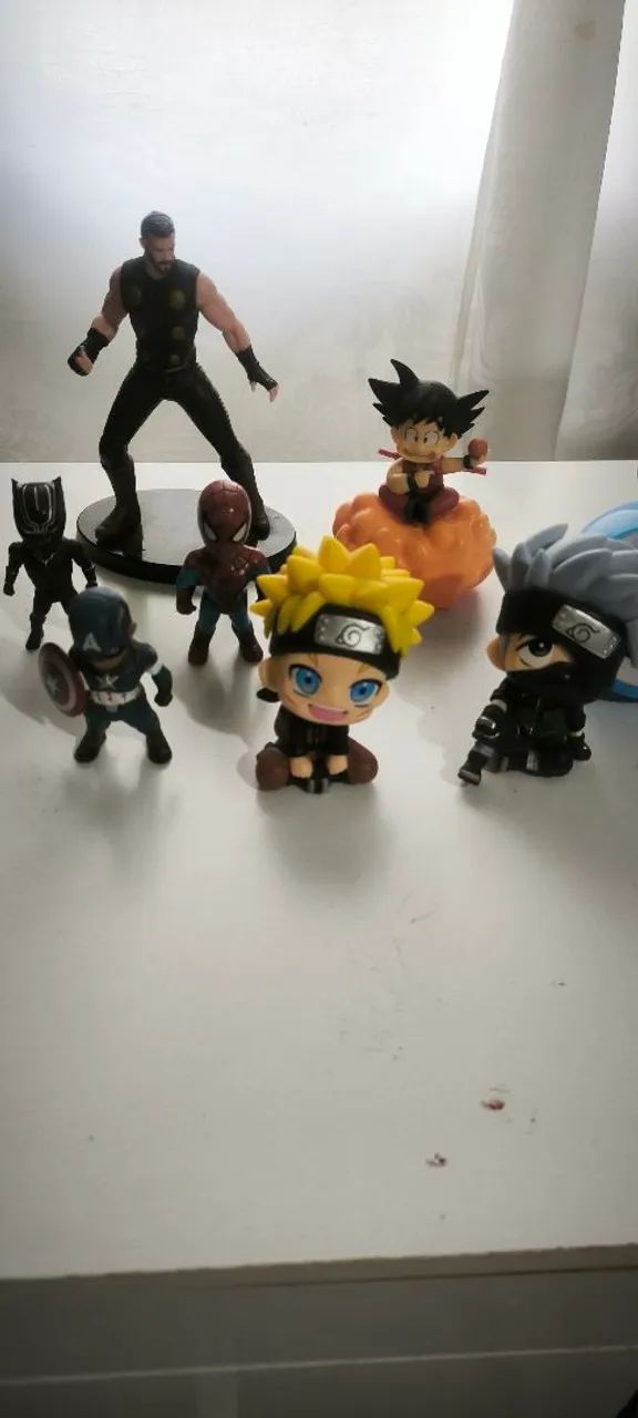Coleção de Bonecos Marvel e Naruto - Colecionáveis - Foto 2