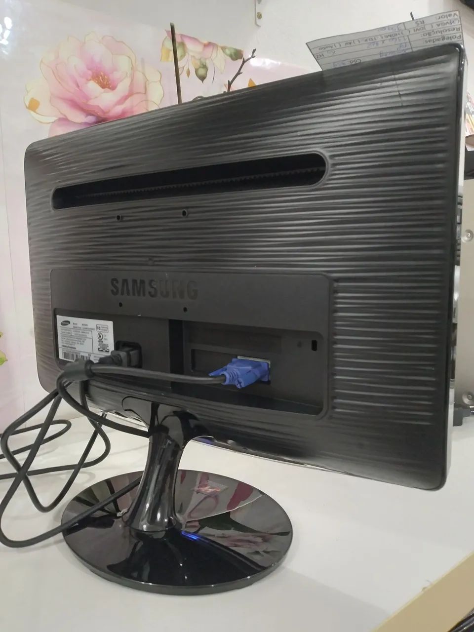 Monitor Samsung 16", com garantia e cabos, vale a pena conferir  - Foto 2