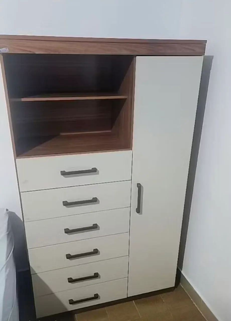 Cômoda de quarto Marabá 6 gavetas 1 porta e prateleiras  - Foto 5
