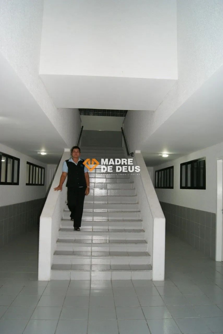 EXCELENTE PRÉDIO COMERCIAL - IDEAL PARA COLÉGIO / FACULDADE / SALAS COMERCIAIS OU CLÍNICAS - Foto 4