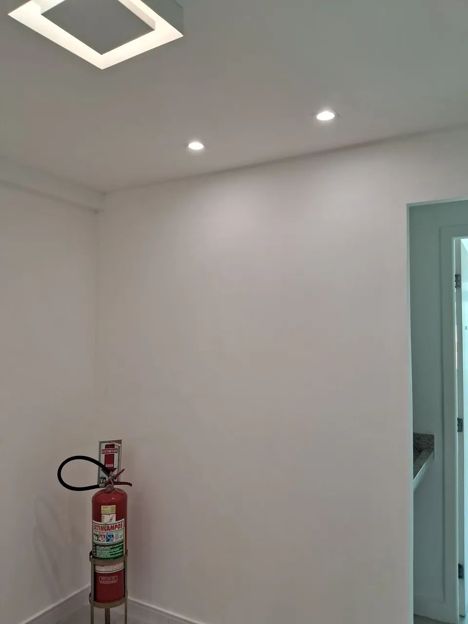 Sala comercial  ed connect  work station - Foto 3