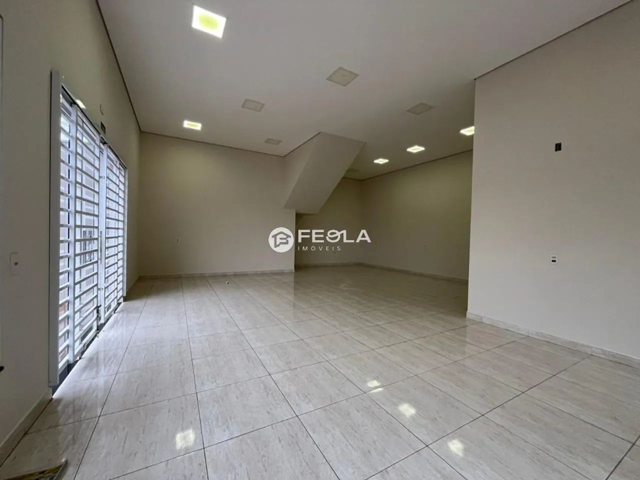 Salão para alugar em Santa Bárbara D'Oeste, Vila Mollon, com 87.55 m² - Foto 3