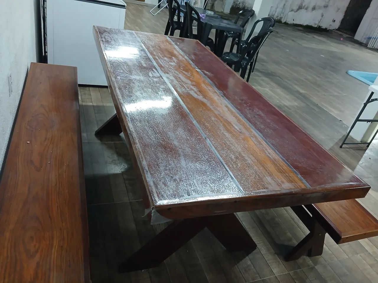 Vendo mesa de área de lazer! - Foto 2