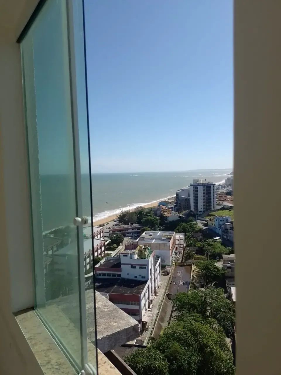 Imbetiba - Flat de 1 Quarto Mobiliado