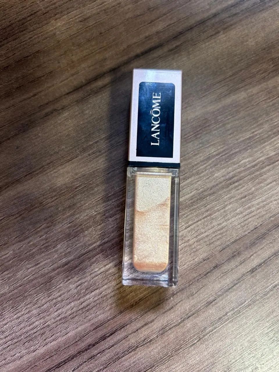 sombra líquida idôle tint lancôme