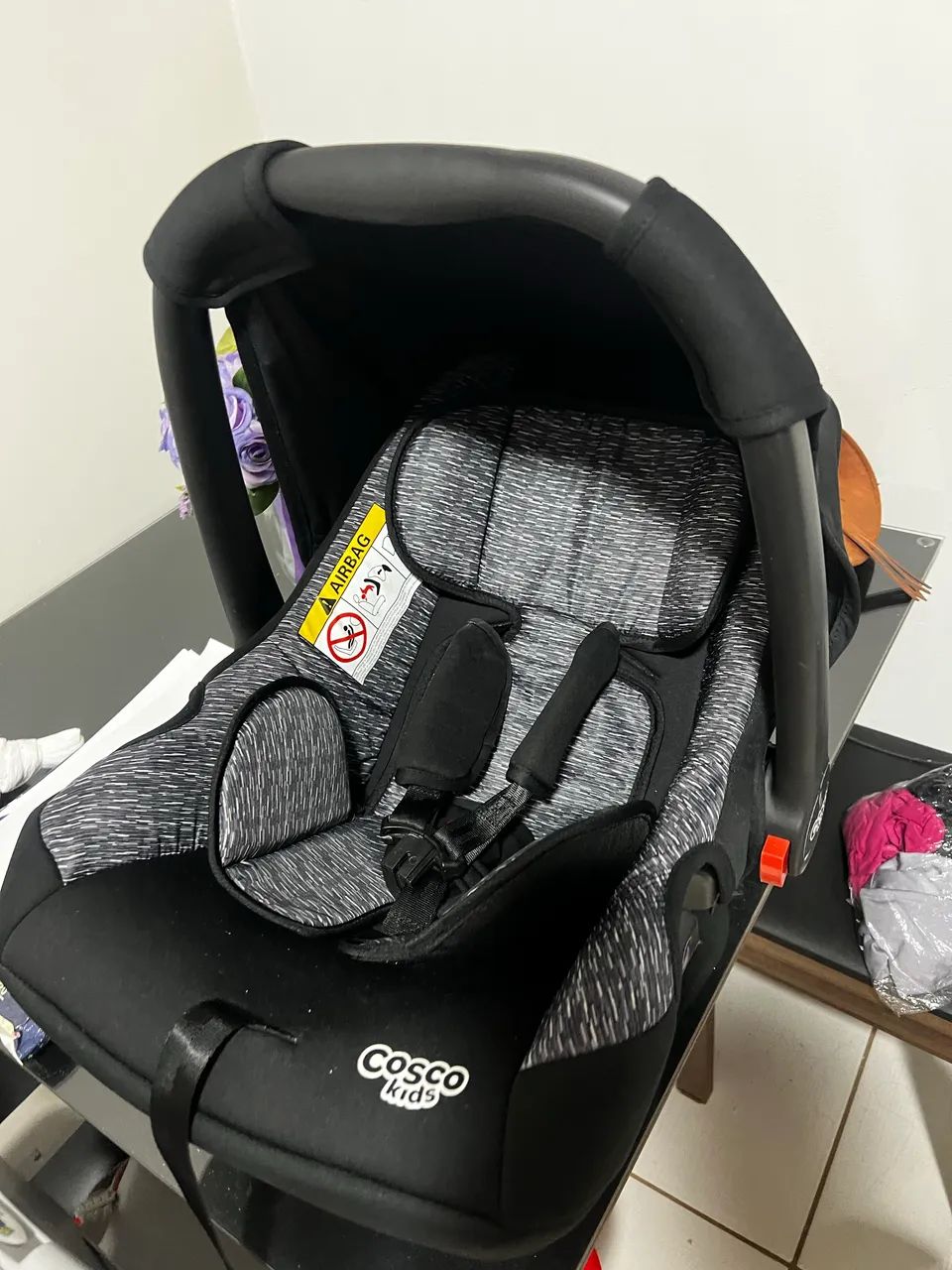 Bebê conforto Cosco Seminovo