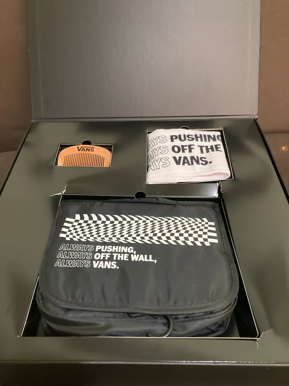 Kit viagem Vans Off The Wall  - Foto 3