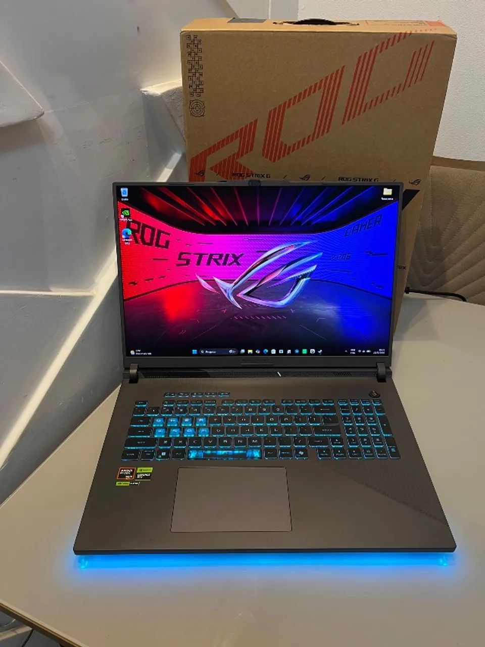 Notebook Gamer Rog Strix G18 Ryzen9 RTX 5060