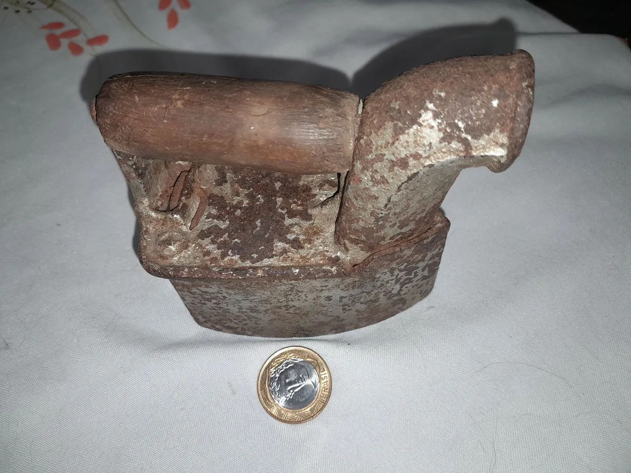 Mini ferro de passar roupa antigo  - Foto 4