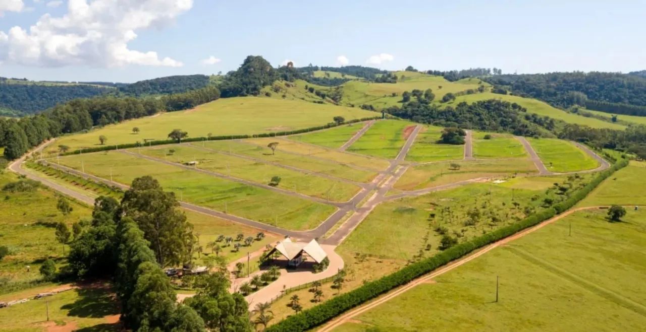 LOTE DE 420 m² EM ANALÂNDIA/SP - Foto 2