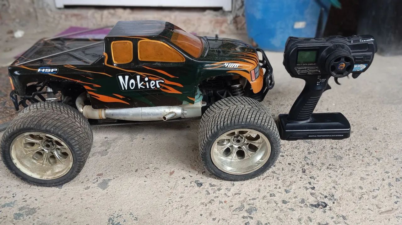 Automodelo combustão completo e funcionando normalmente 