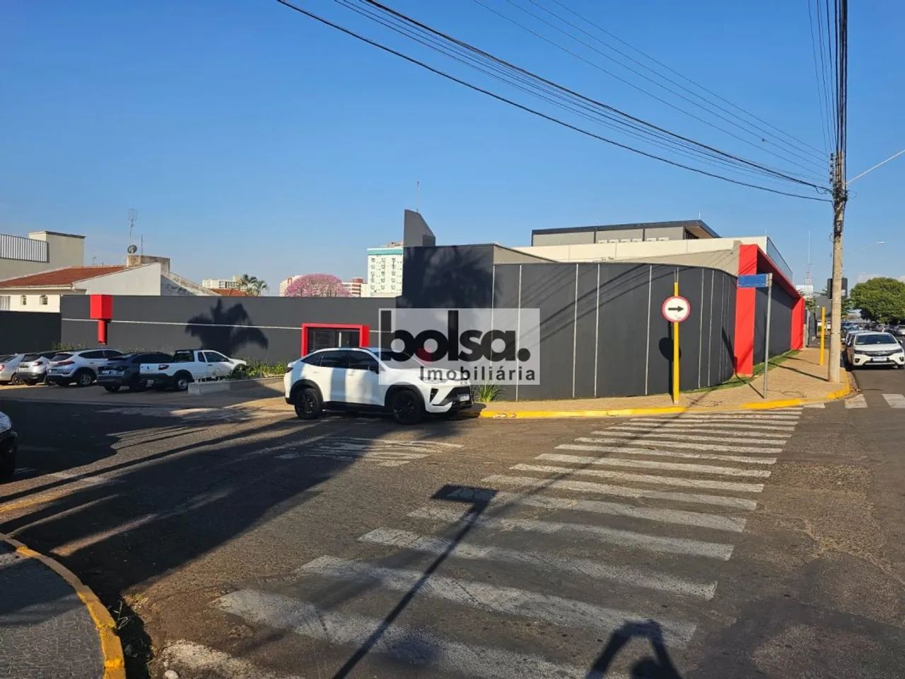 PRÉDIO COMERCIAL COM 12 SALAS ! ! - Foto 5