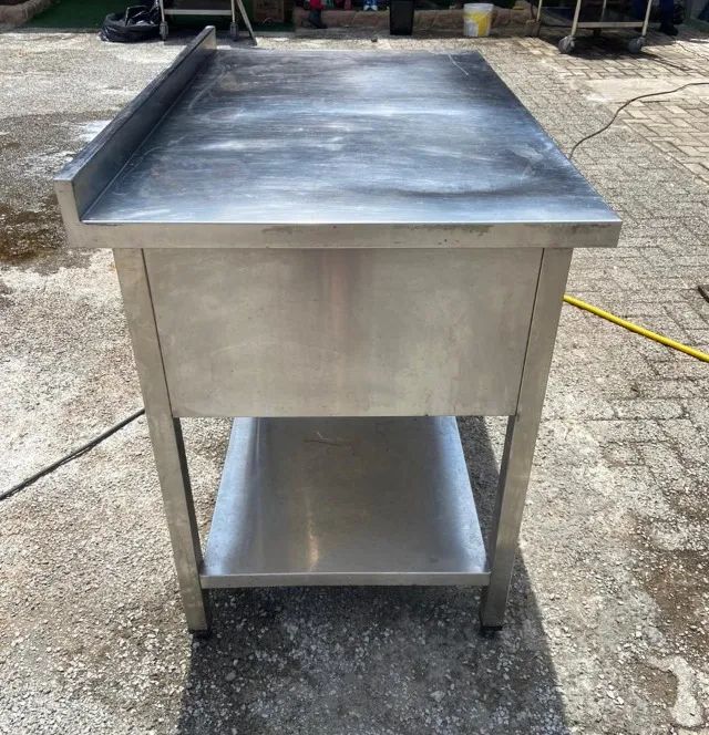 Bancada Industrial em Inox com prateleira - Foto 4