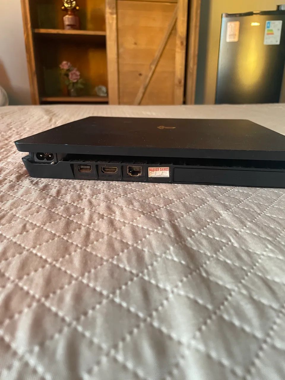 Ps4 + 2 jogos - Foto 2