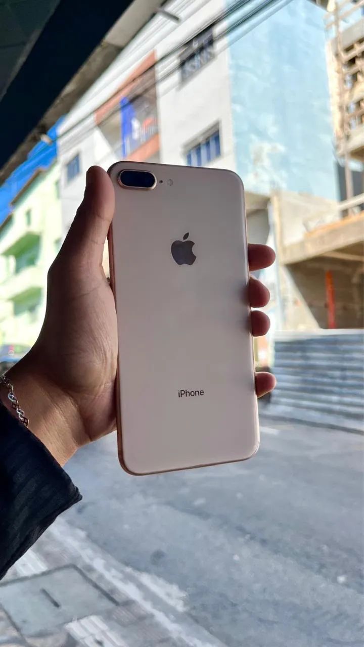 IPhone 8 Plus  - Foto 2