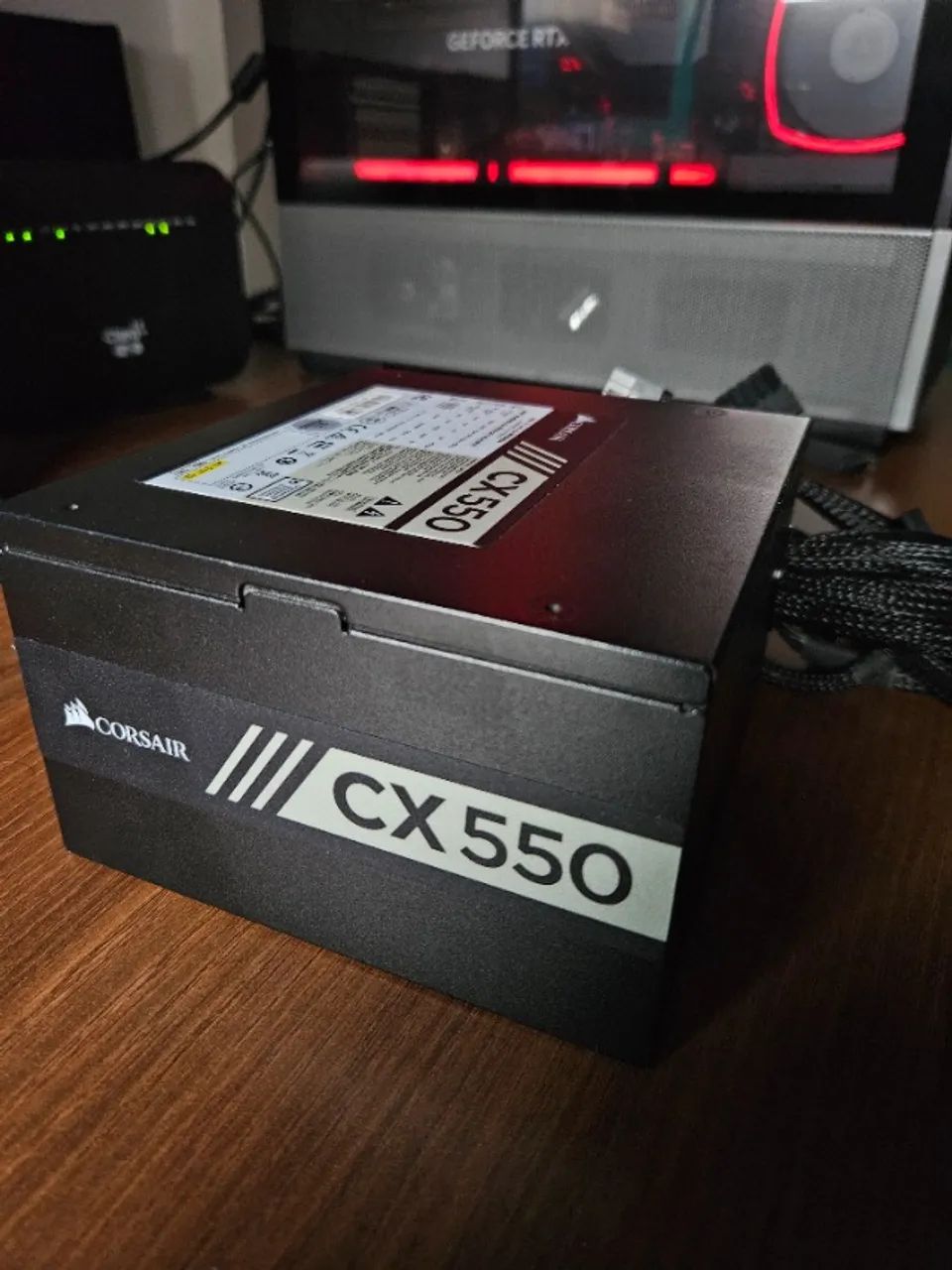 Fonte Corsair CX550 80 PLUS bronze