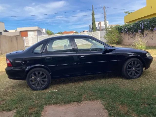 Chevrolet Vectra GL 2.2 / 2.0 MPFI 1998