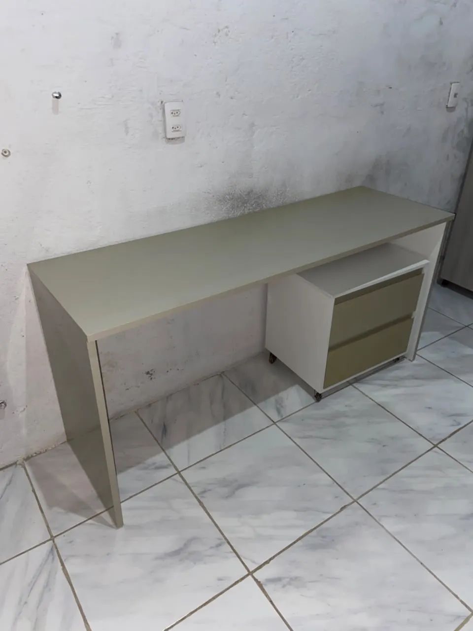 Bancada em mdf.
