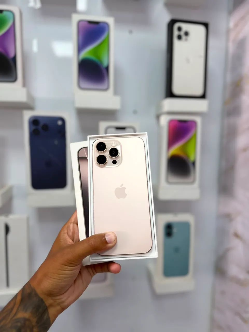 iPhone 16 Pro Max  - Foto 3
