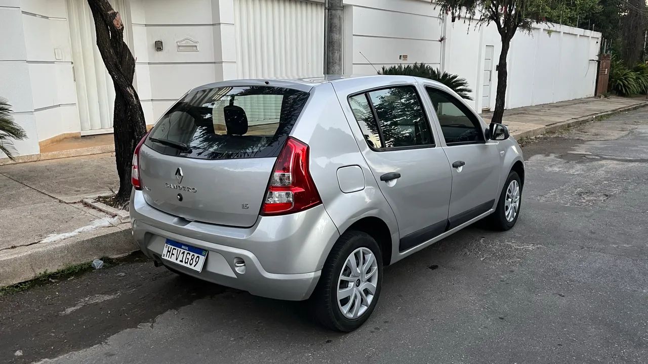 Renault Sandero 2012