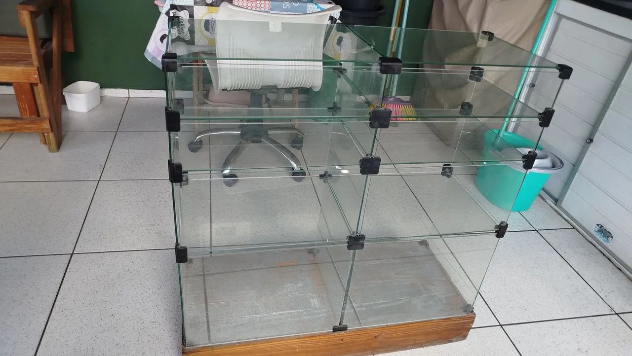 Vendo Vitrine 74×81×31 - Foto 2