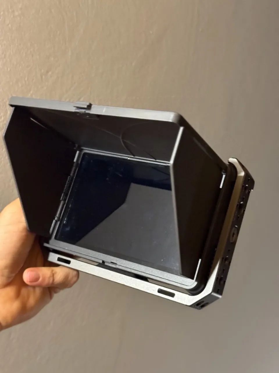 Monitor Viltrox DC-X2 - 6 Polegadas Touch 2000 Nits LUT