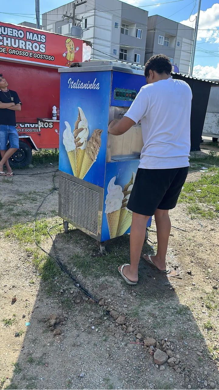 Máquina de sorvete italianinha - Foto 3