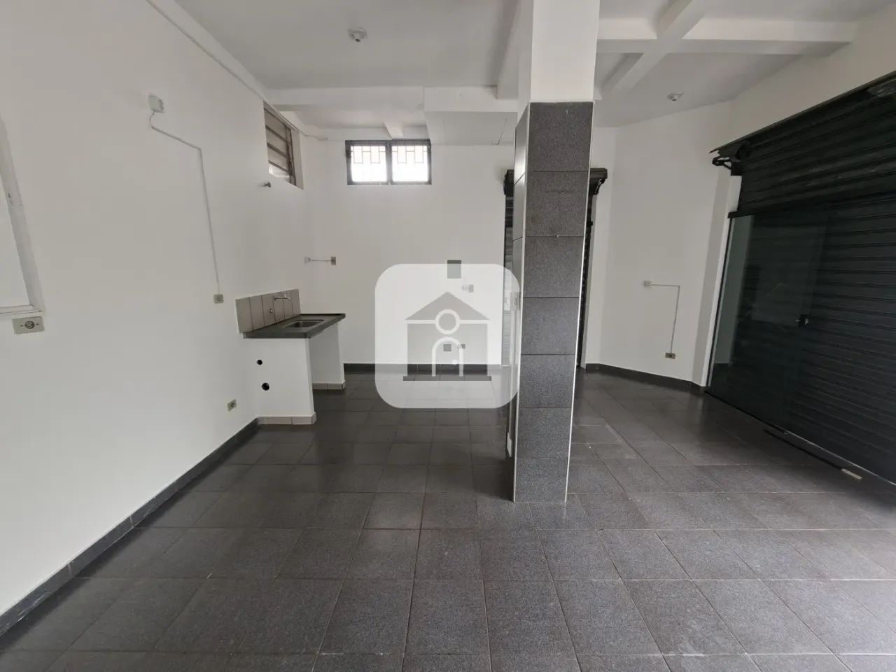 Cômodo comercial para locação no bairro Roosevelt - Foto 3
