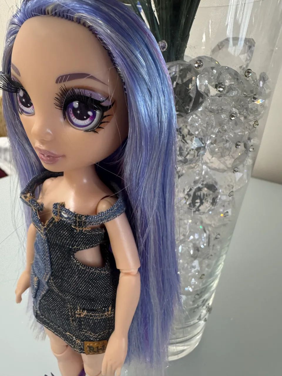 Boneca Rainbow High Violet  - Foto 3