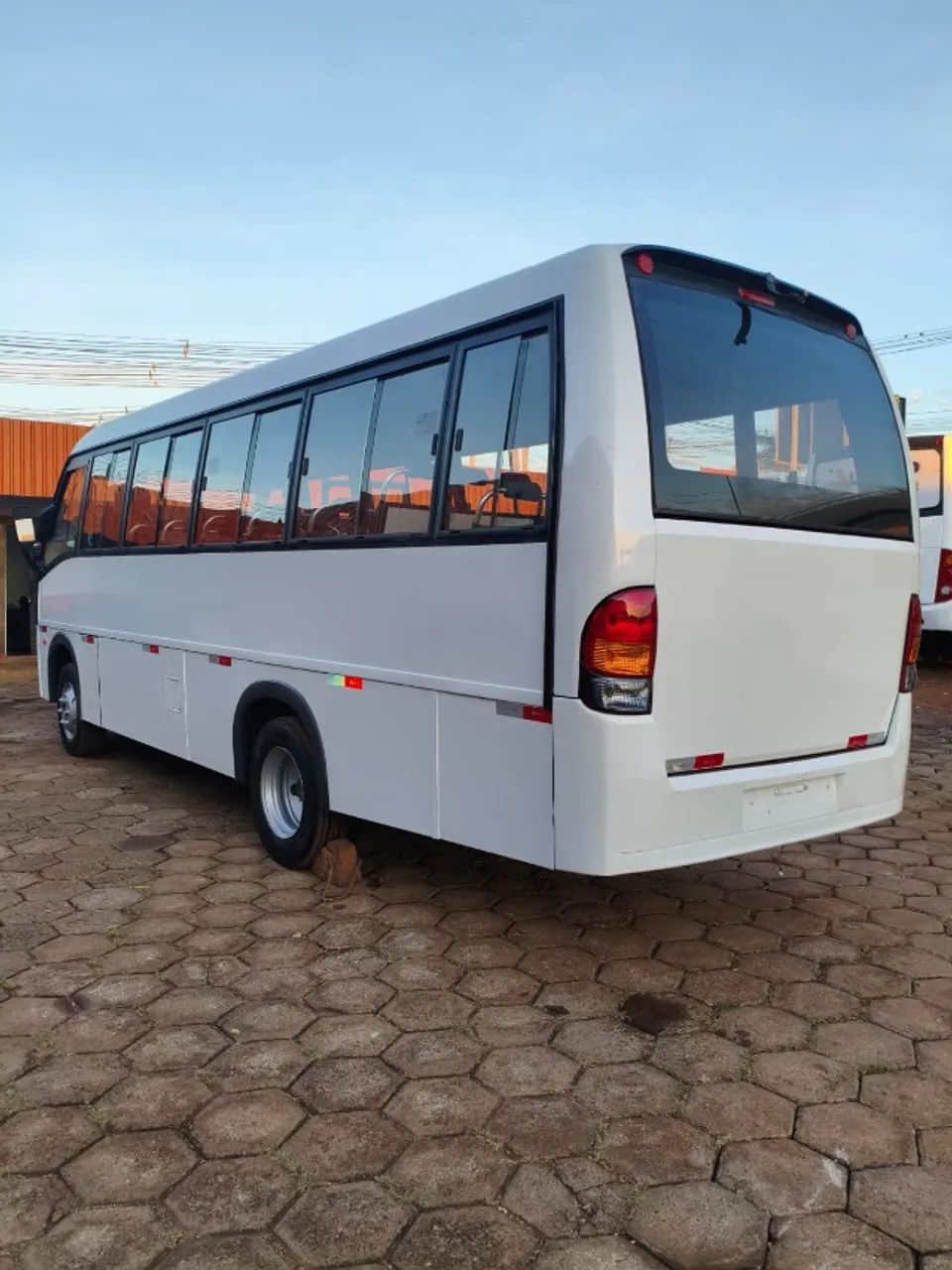 Micro Ônibus Marcopolo Volare V8 2010/11 - Foto 5