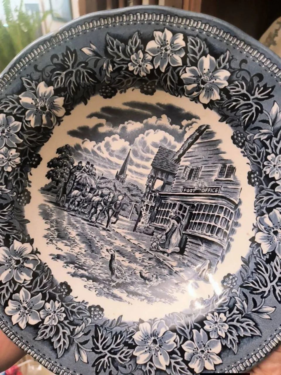 Lote decorativo souvenir porcelana pratos faiança  - Foto 3