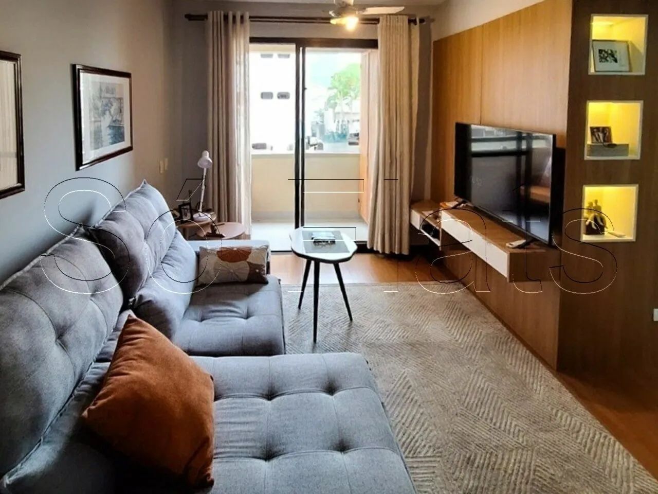 Apto mobiliado no Centro de Piracicaba com varanda e lazer | 44m² com vaga