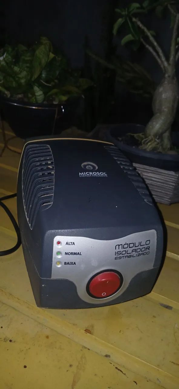 Modulo isolador estabilizado