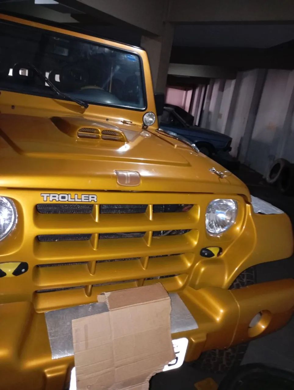 Troller T-4 T-4 4x4 2.8 TB Int. Cap. Rígida Diesel 2001