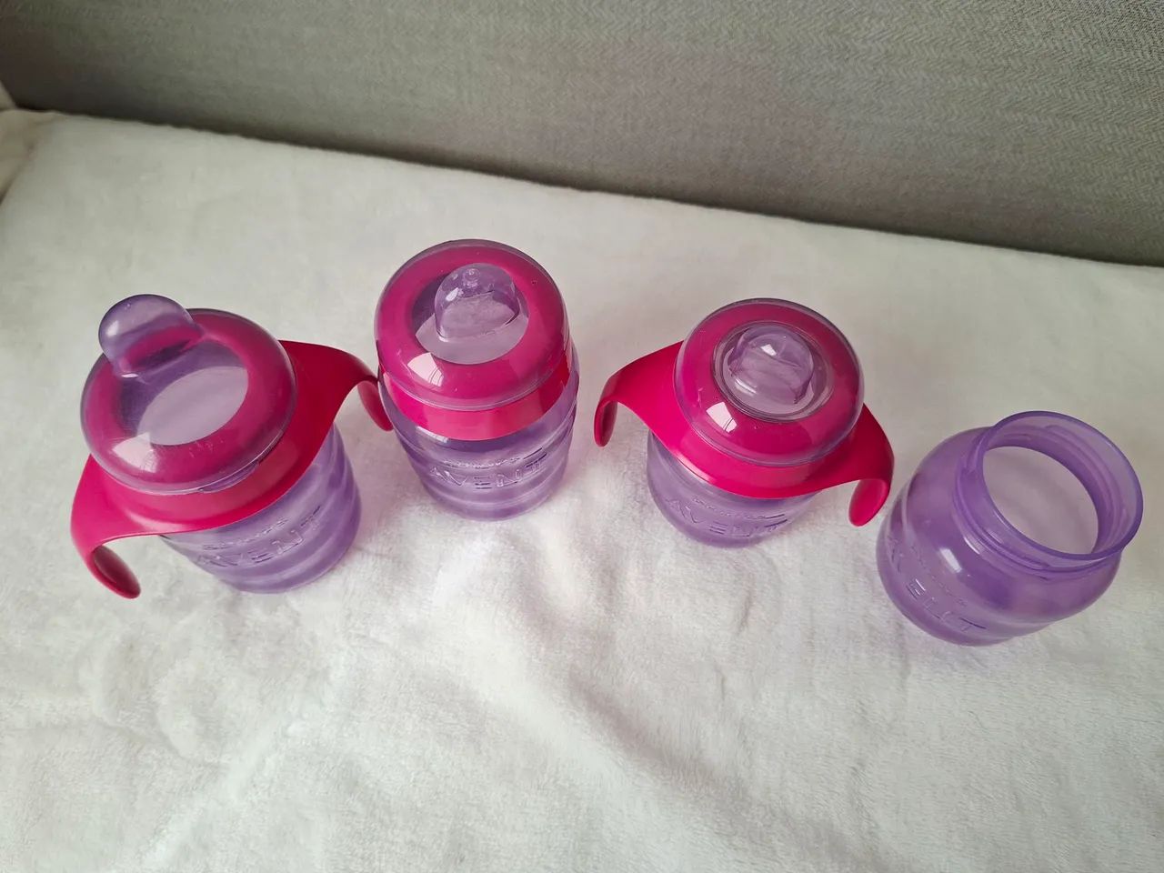 Copo de treinamento roxo Avent - Foto 2