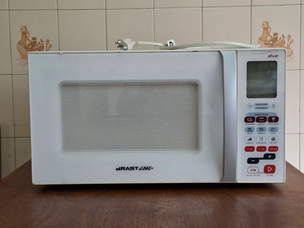 MICRO-ONDAS BRASTEMP 