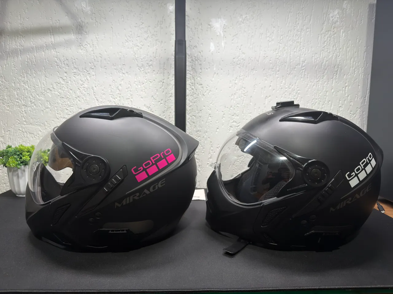 Capacete BMW Motorrad GS Carbon - Tamanho 58/59 L - Peças para