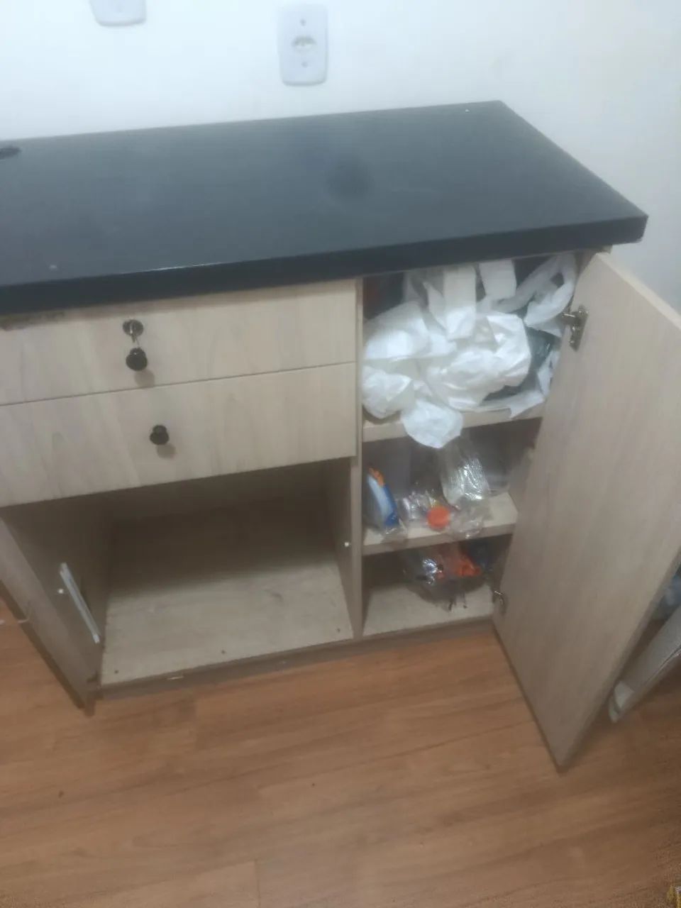 Balcão caixa para loja. - Foto 4