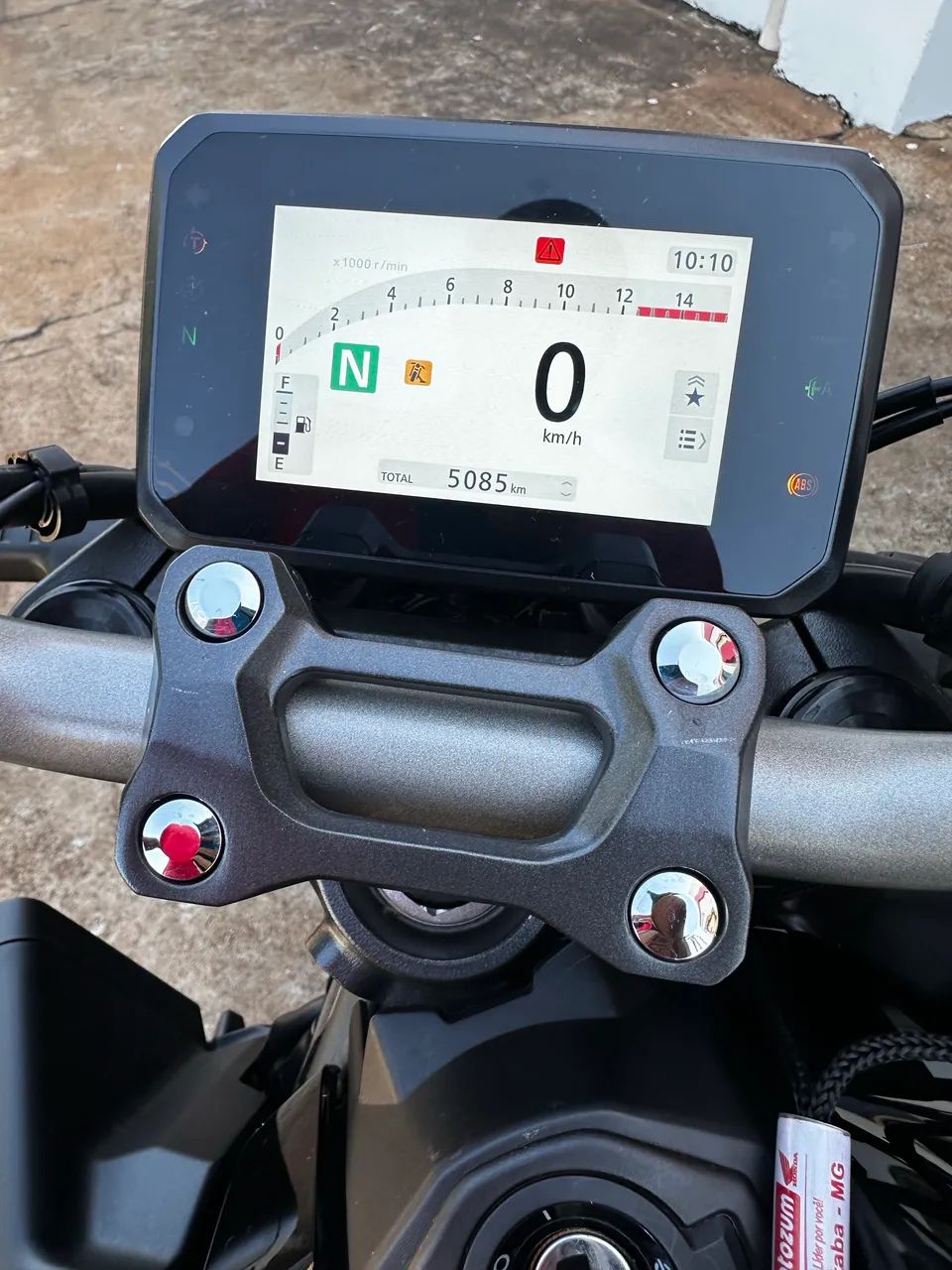 CB650R E-Clutch - Foto 4