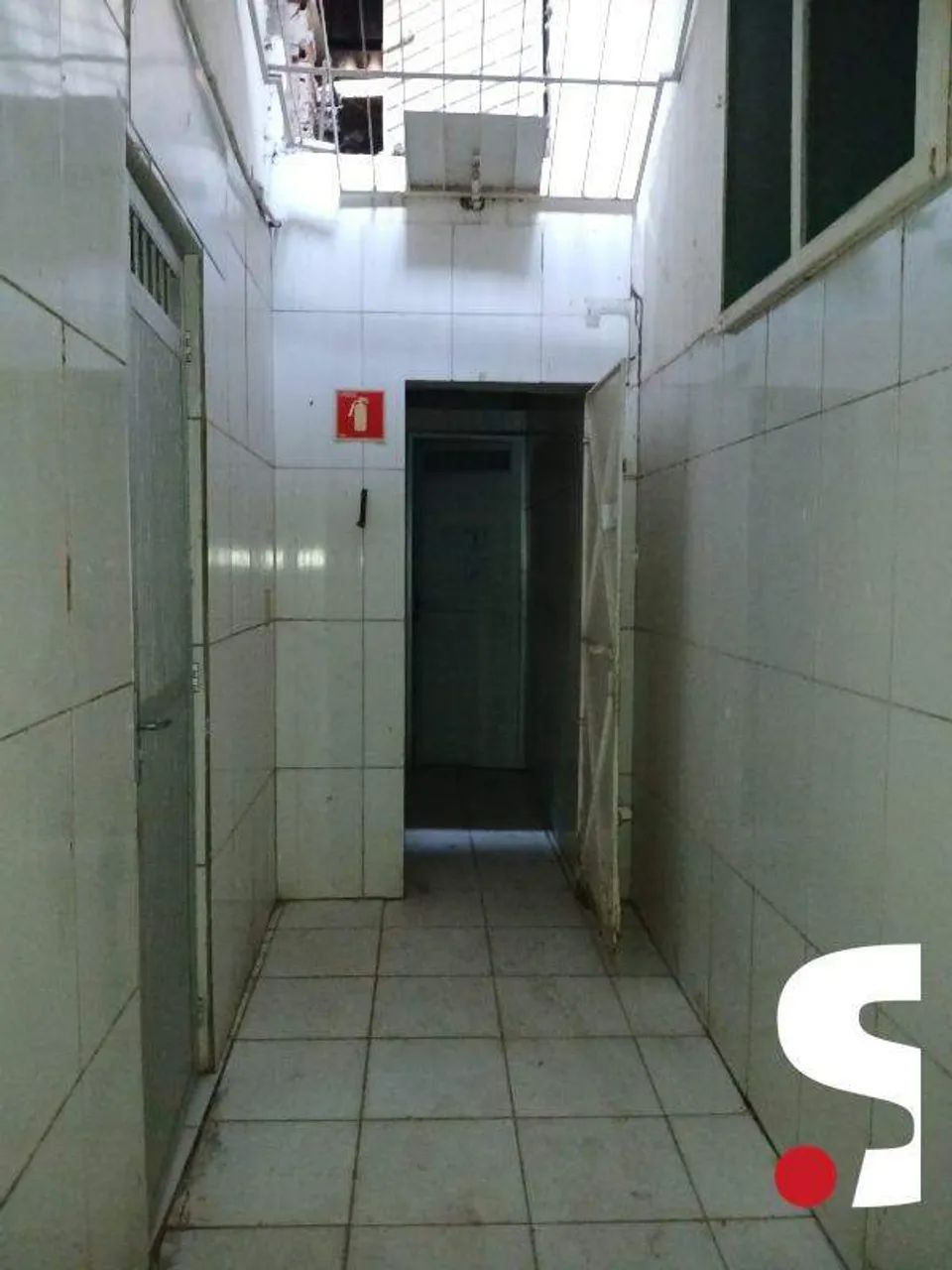 OPORTUNIDADE IMPERDÍVEL: LOJAS MODULARES EM CORREDOR COMERCIAL ESTRATÉGICO: 30m², 60m² e 1 - Foto 5