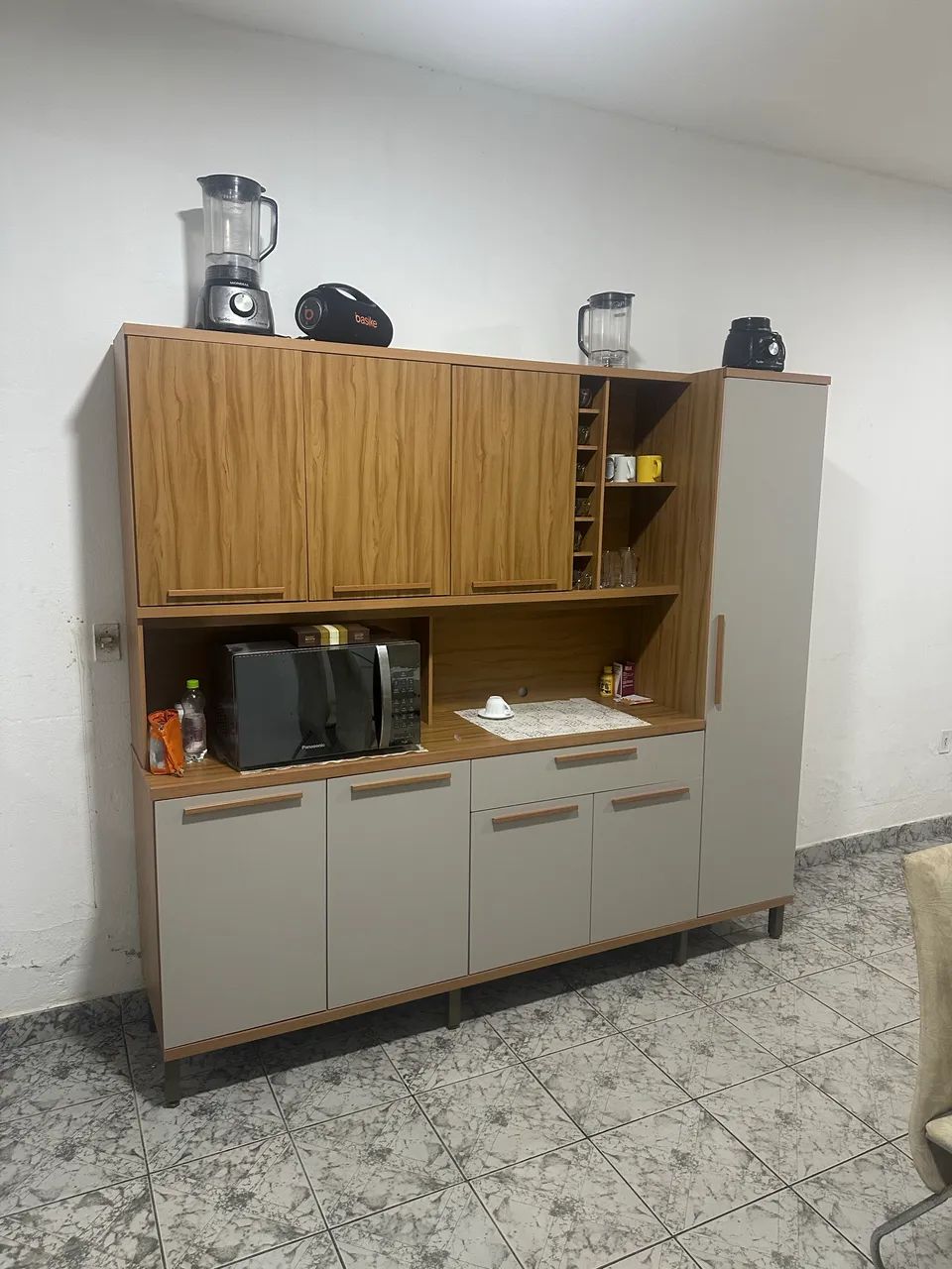 VENDE-SE ARMÁRIO  - Foto 2