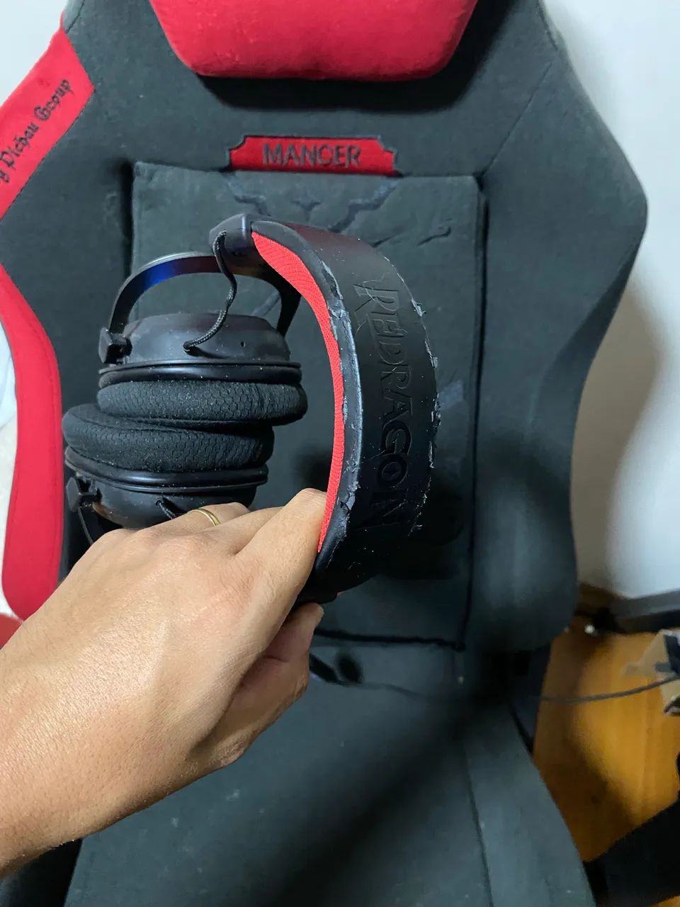 Fone REDRAGON ZEUS X RGB - Foto 5