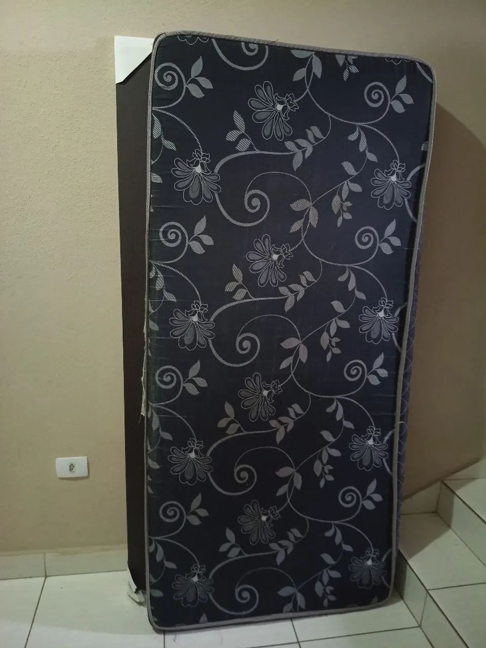 COLCHÃO SOLTEIRO 