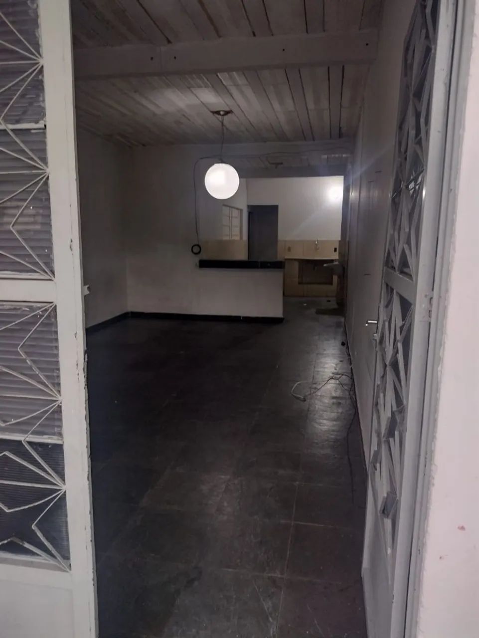 Ótimos Kitnets no Catonho  - Foto 2
